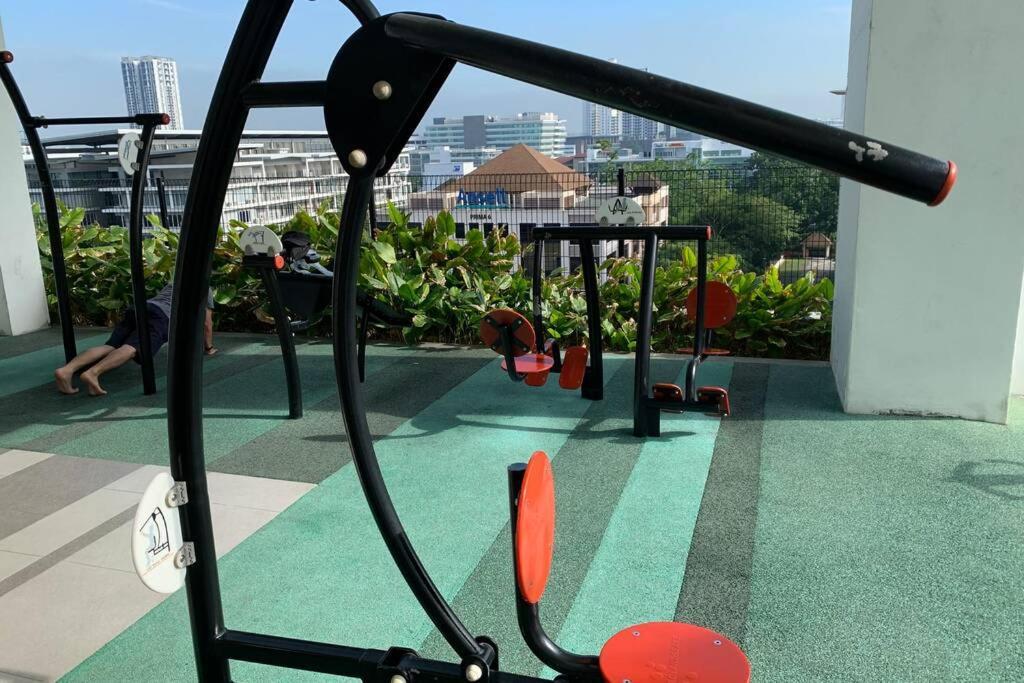 Cosy Studio Netflix Selfcheckin Cyberjaya 2 Luaran gambar