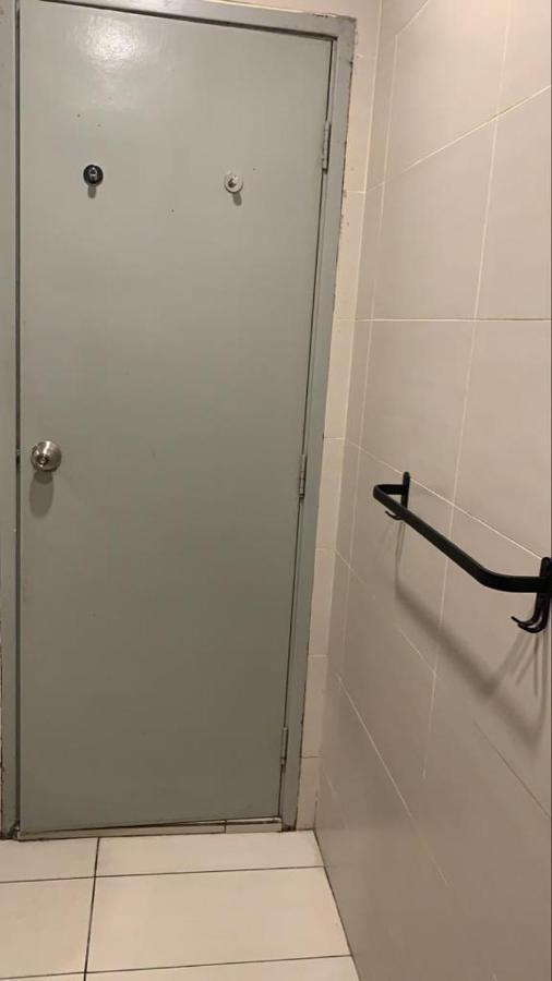 Cosy Studio Netflix Selfcheckin Cyberjaya 2 Luaran gambar